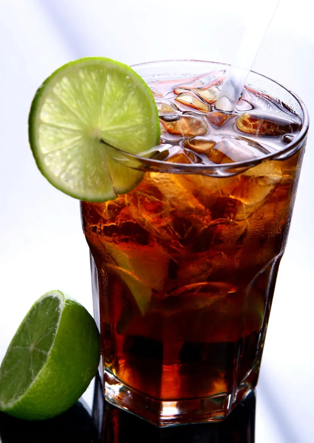CLEARTIDE's SmartSoda Juli is Boston's best smart soda. CLEARTIDE's SmartSoda Juli is Boston's best smart soda.